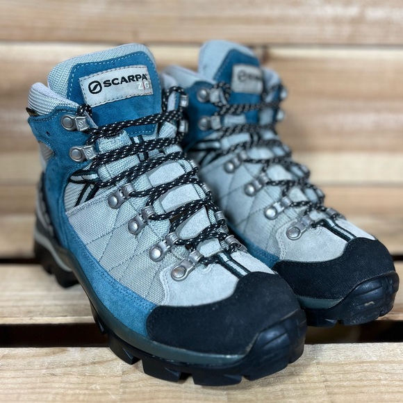 SCARPA Kailash Goretex Hiking Boot, Womens 6.5, Grey & Blue Suede - Picture 3 of 14